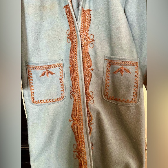 Vintage 1980s India Kashmiri dressing gown/coat . Pure wool, hand embroidery. - Picture 3 of 7
